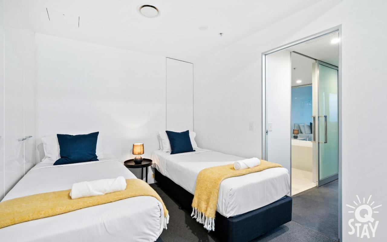 Kids Free In Ocean View 1 Bedroom Spa At Circle On Cavill - Q Apartment Gold Coast