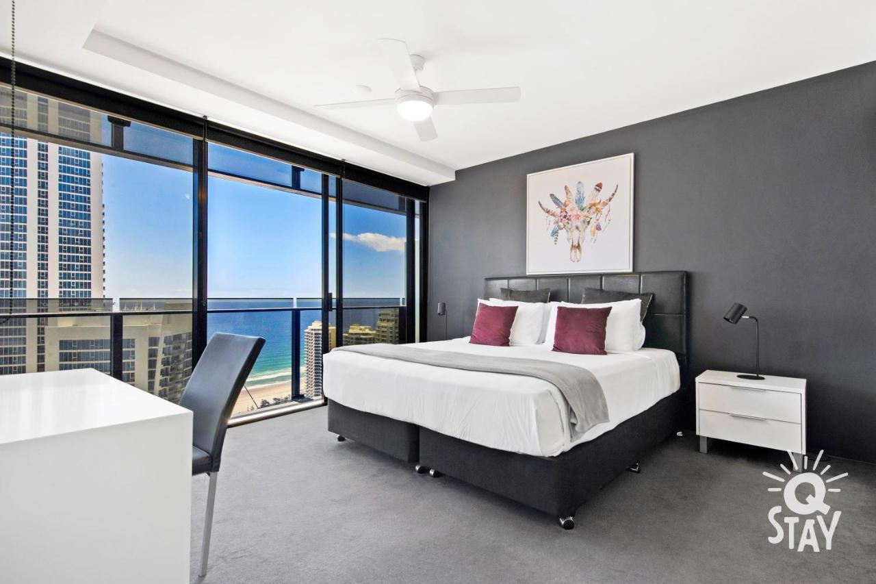 Apartment Kids Free In Ocean View 1 Bedroom Spa At Circle On Cavill - Q *