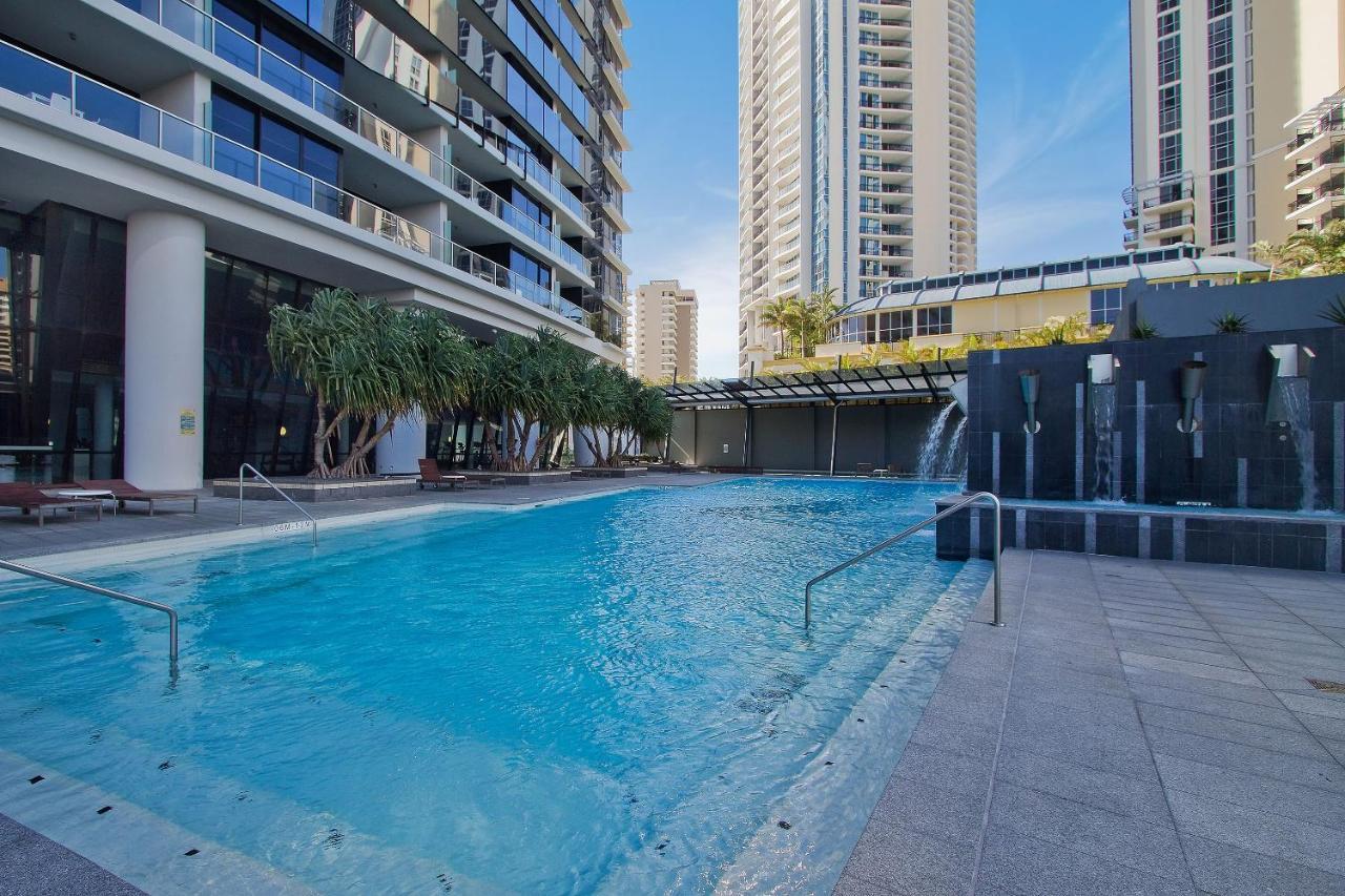 Apartment Kids Free In Ocean View 1 Bedroom Spa At Circle On Cavill - Q Gold Coast