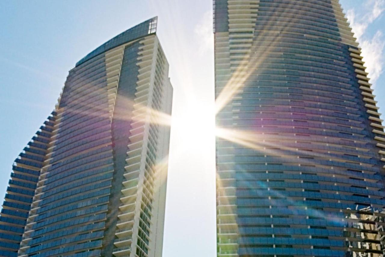 Apartment Kids Free In Ocean View 1 Bedroom Spa At Circle On Cavill - Q Gold Coast